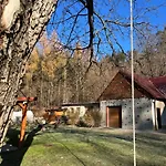 U Lesa V Zeleznych Horach *
