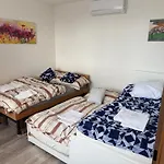 Villa U Lesa V Zeleznych Horach *