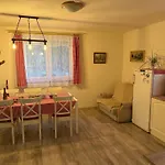 U Lesa V Zeleznych Horach Villa *