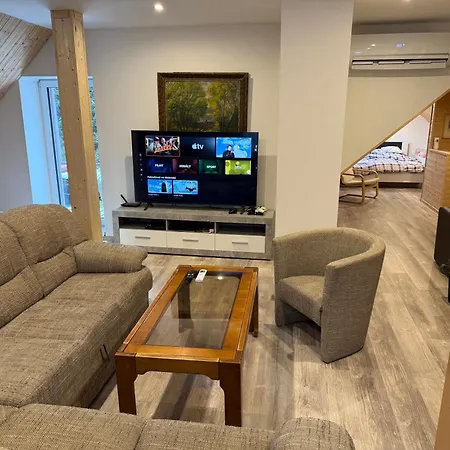 U Lesa V Zeleznych Horach Villa *