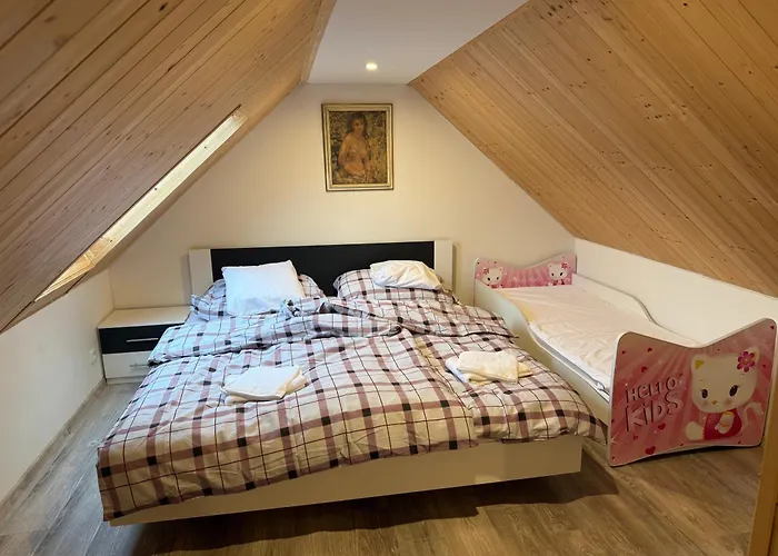U Lesa V železných Horách Villa Zlebske Chvalovice